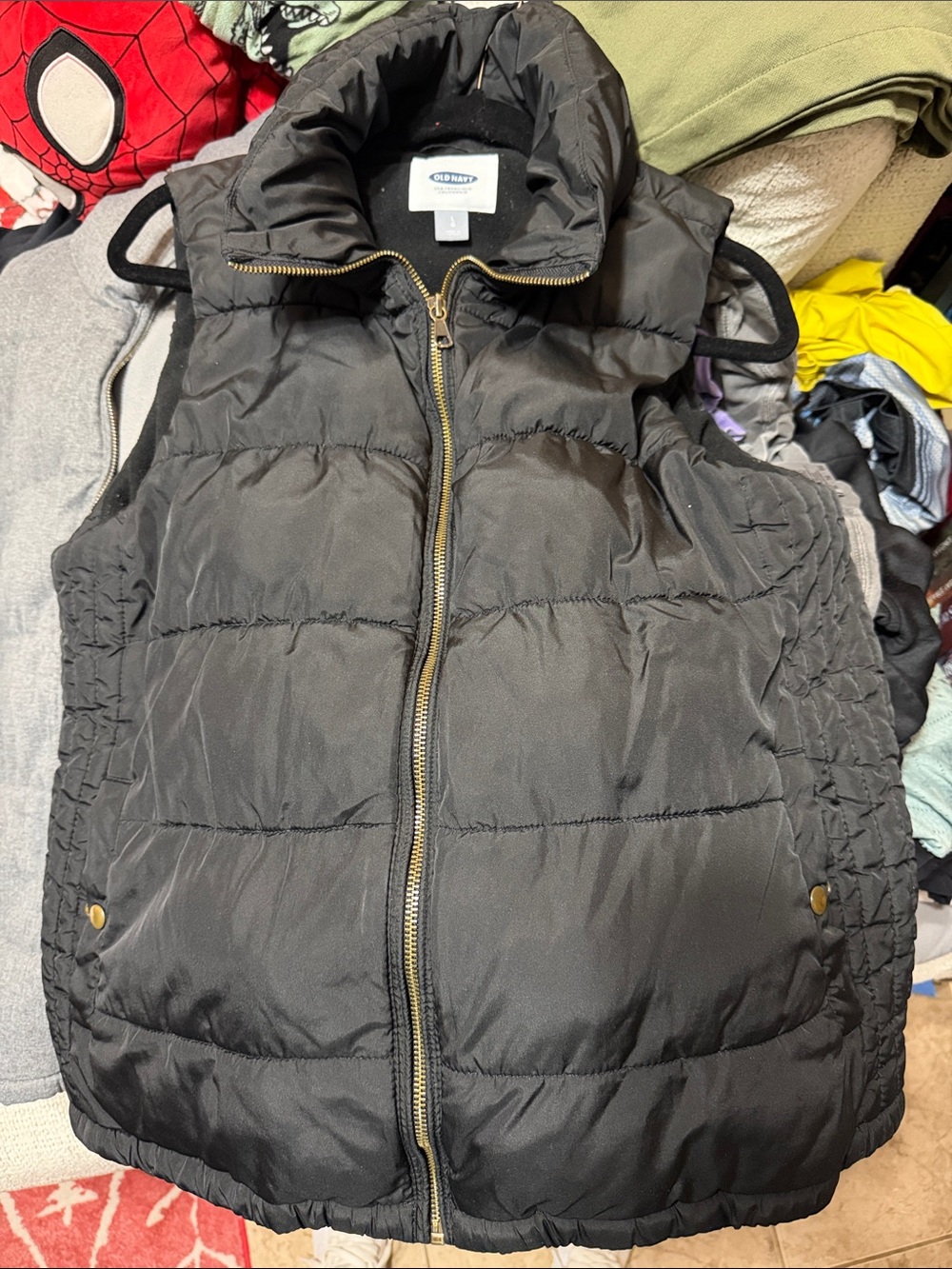 Old Navy Black Quilted Puffer Vest with Gold Hardware size LARGE